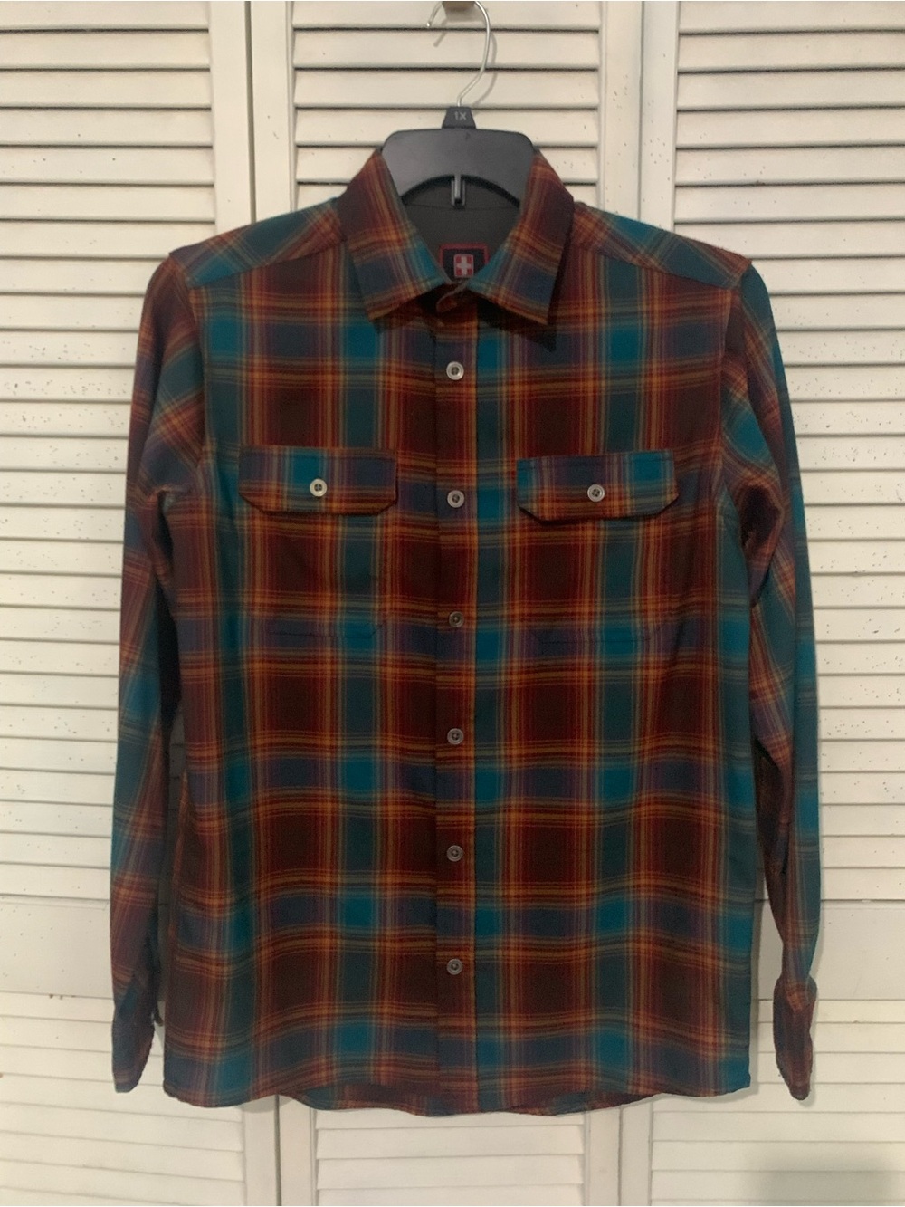 Mens Swiss Tech Fall Plaid Long Sleeve Button Up Shirt Small